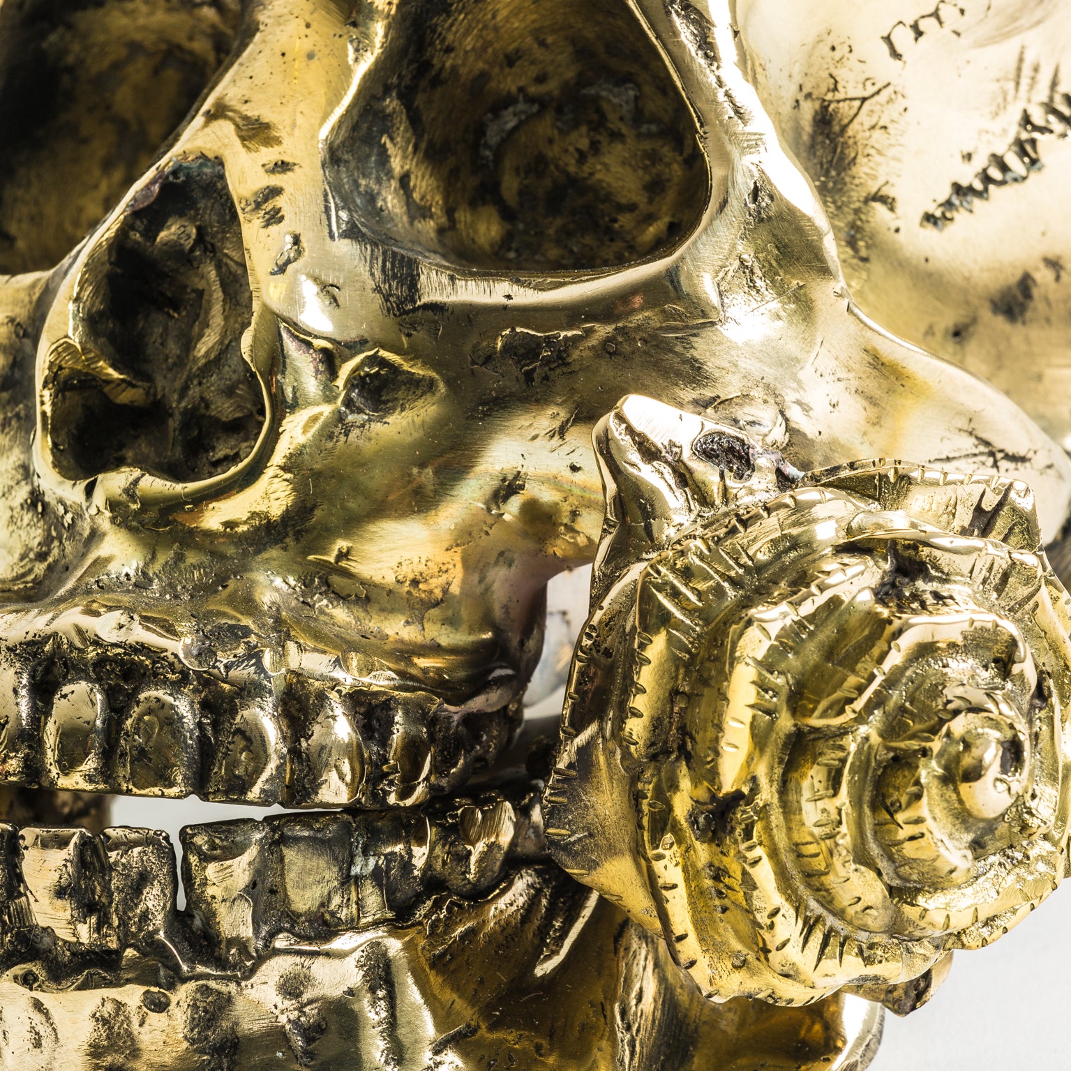 CALAVERA CORONA DECORATIVE FIGURE